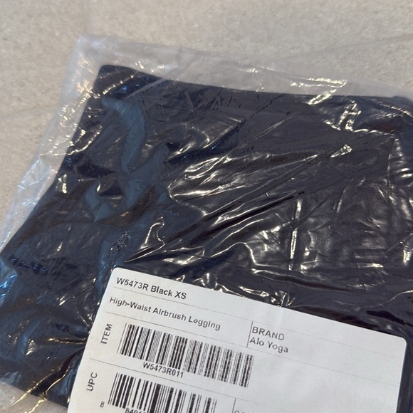 Alo Yoga High-Waist Airbrush Leggings! NWT - Picture 6 of 8